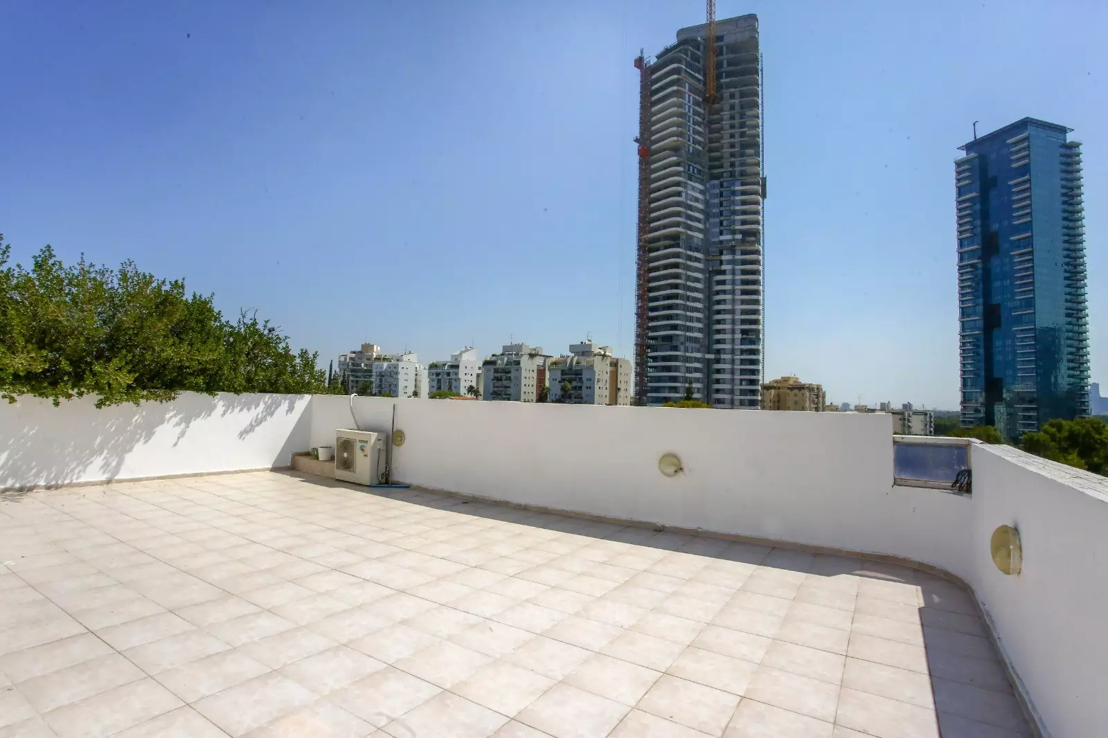 Duplex-Penthouse 5 pièces  Tel Aviv Bavli 457-IBL-1244