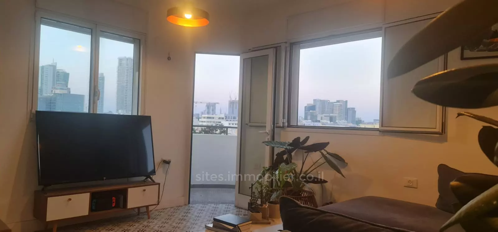 Villa 2 pièces  Tel Aviv Florentine 457-IBL-1248