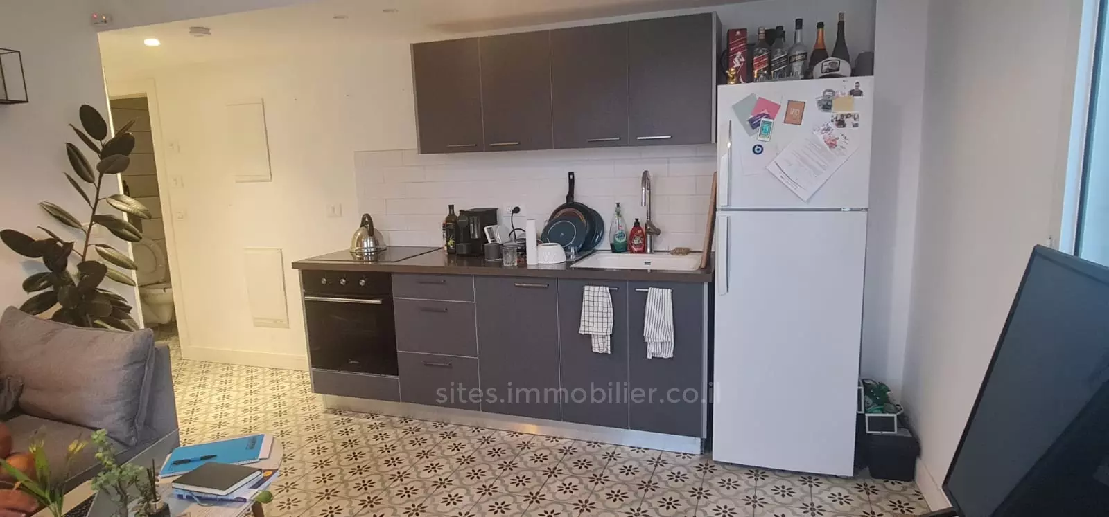 Villa 2 pièces  Tel Aviv Florentine 457-IBL-1248