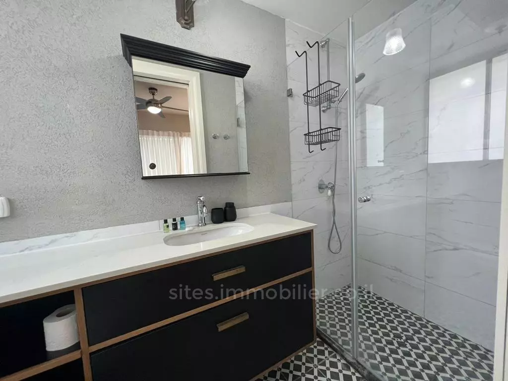 Appartement 3 pièces  Tel Aviv Centre Ville 457-IBL-1257