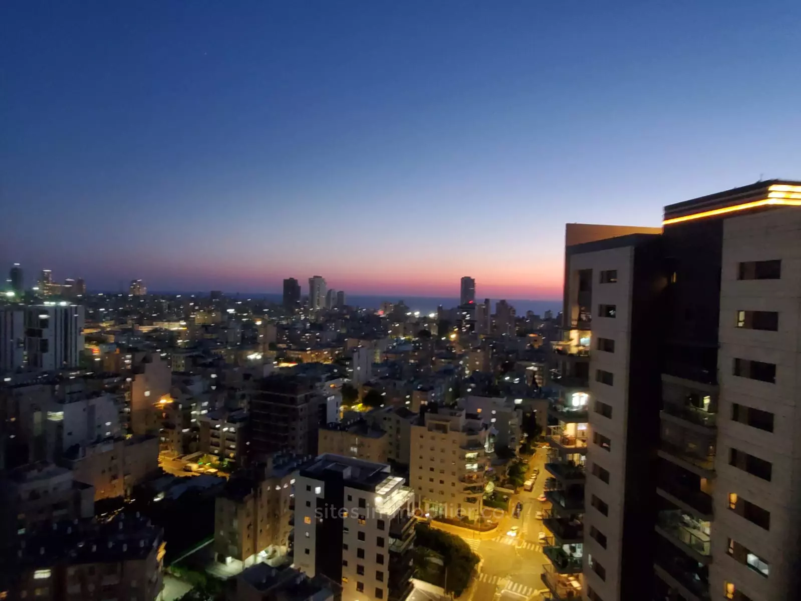 Penthouse 5 pièces  Netanya Centre Ville 457-IBL-1303