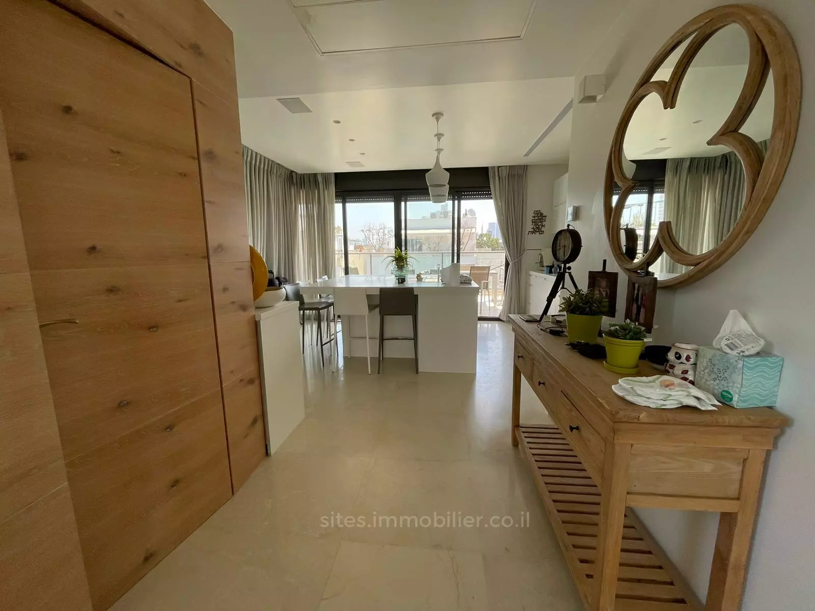 Duplex-Penthouse 4 pièces  Tel Aviv Centre Ville 457-IBL-1308