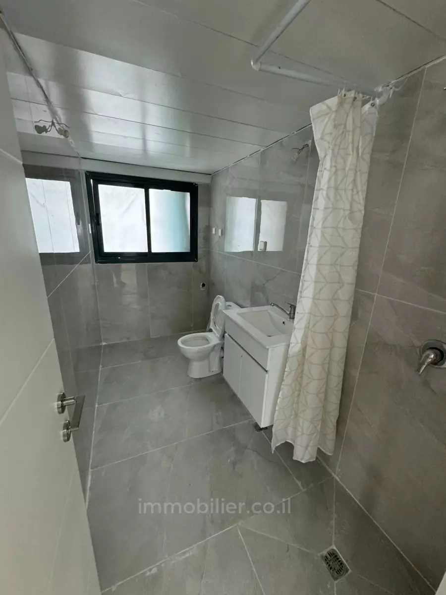 Appartement 2 pièces  Tel Aviv Montifiory 457-IBL-1312