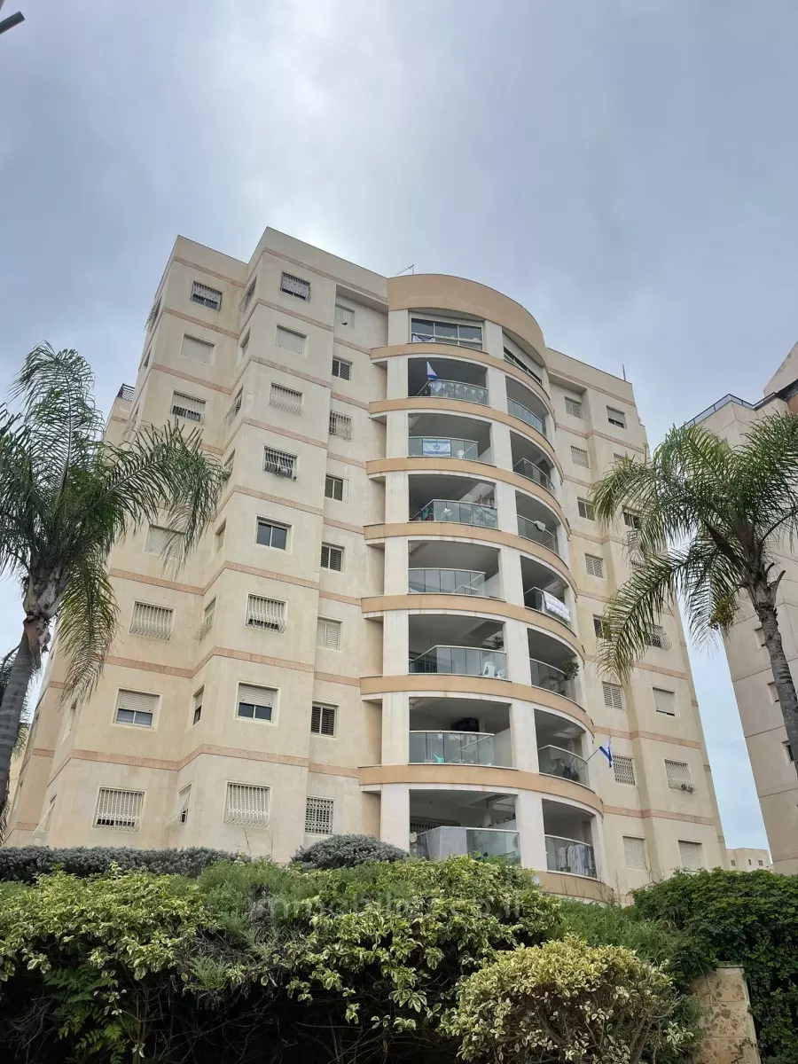 Appartement 4 pièces  Netanya Kiriat Hasharon 457-IBL-1320