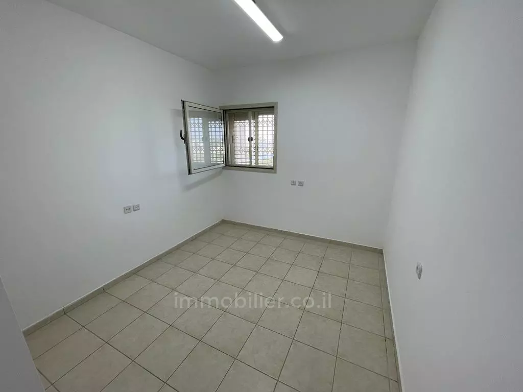 Appartement 4 pièces  Netanya Kiriat Hasharon 457-IBL-1320