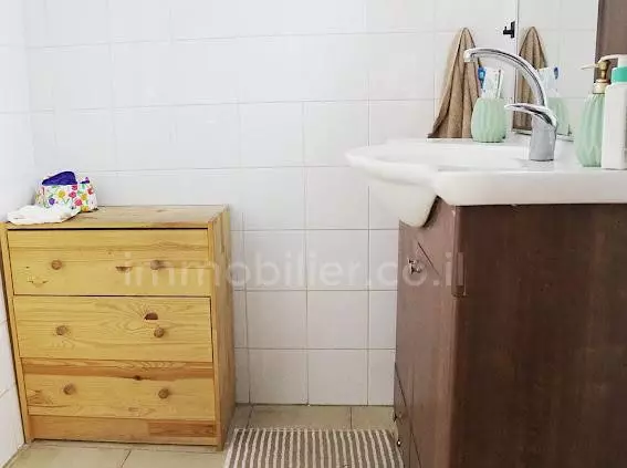 Appartement 3 pièces  Tel Aviv quart de la mer 457-IBL-1335