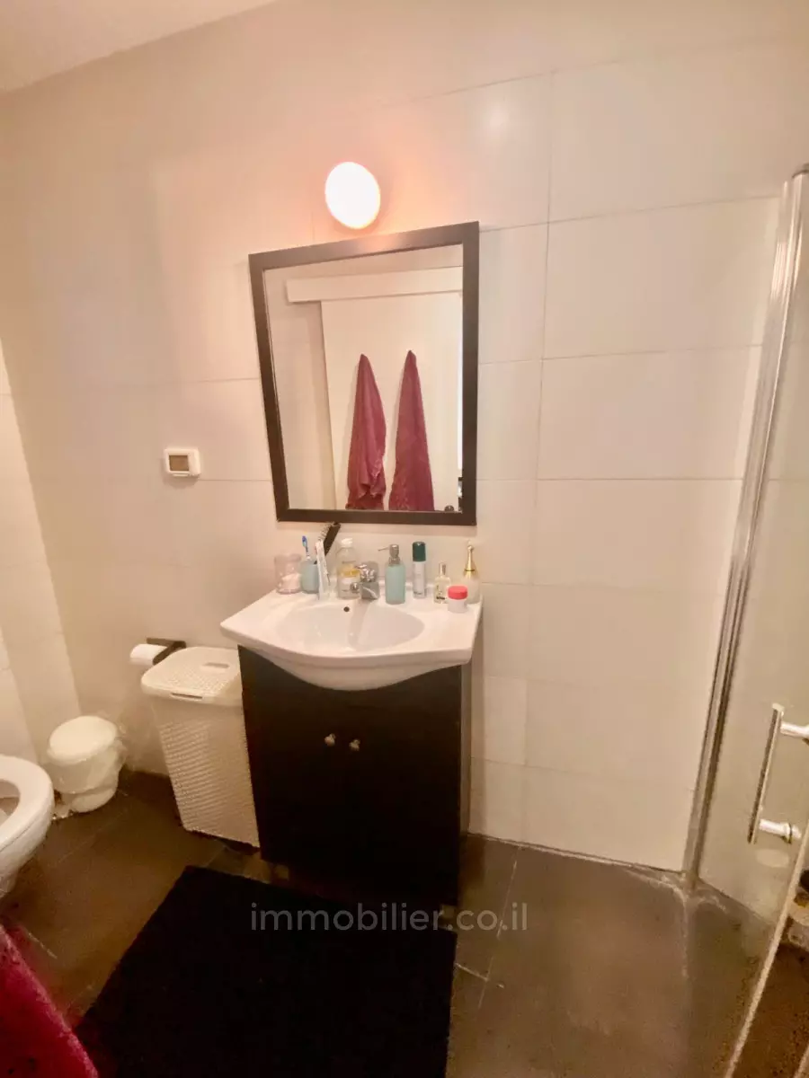 Appartement 2 pièces  Tel Aviv quart de la mer 457-IBL-1341