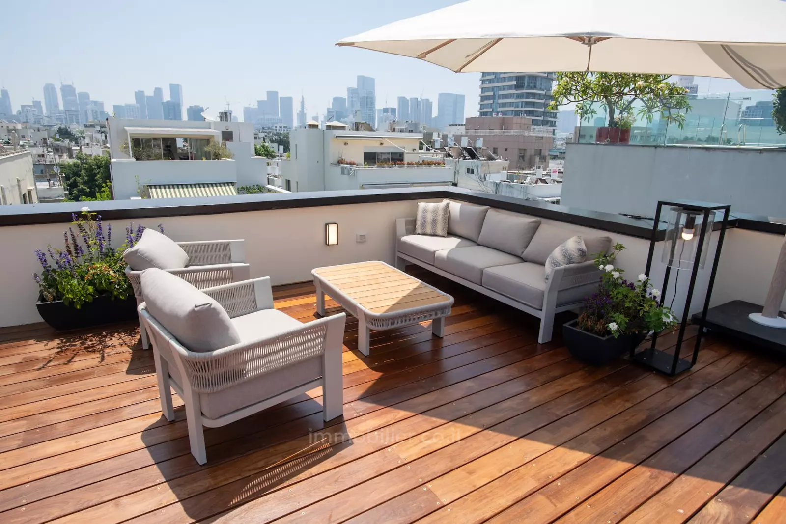 Penthouse 4 pièces  Tel Aviv Centre Ville 457-IBL-1362