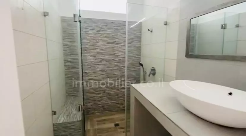 Appartement 4 pièces  Netanya Centre Ville 509-IBL-40