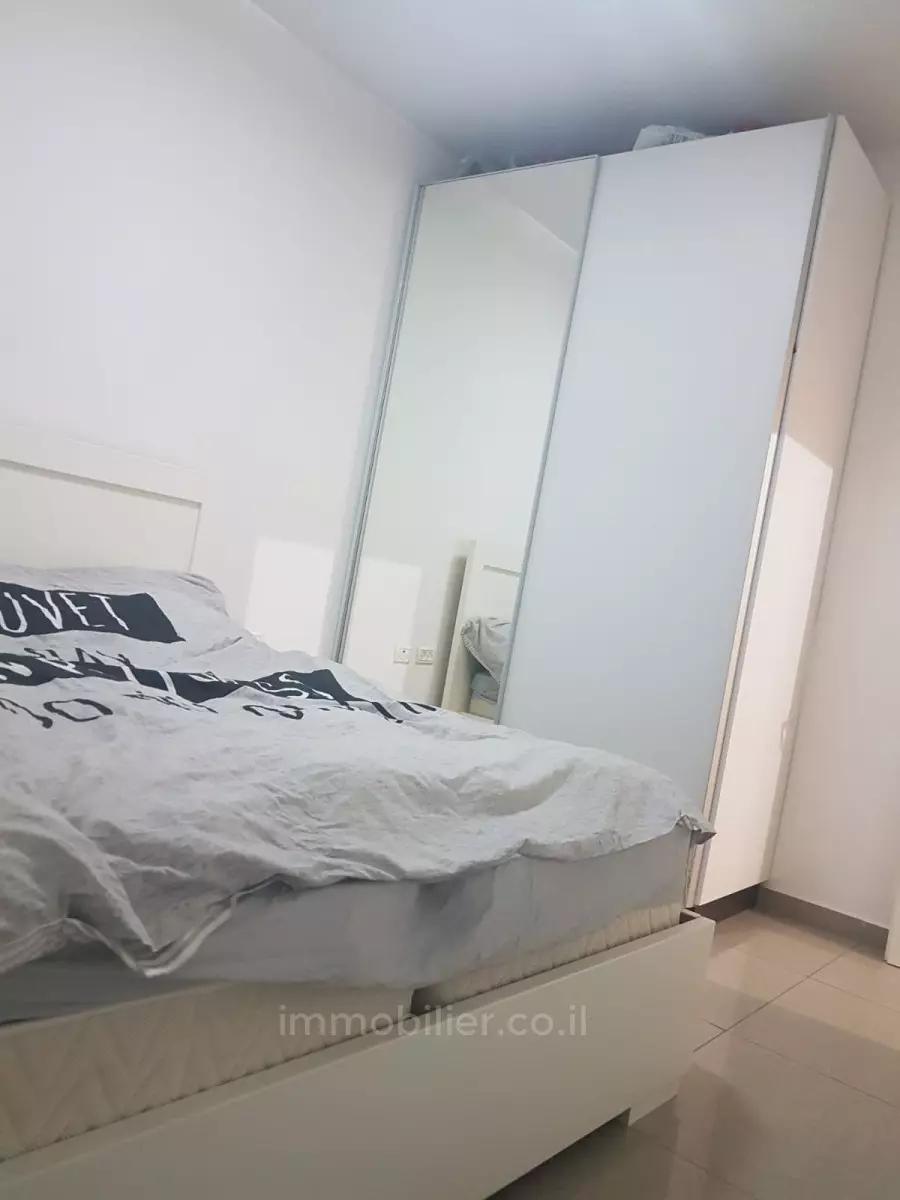 Appartement 3.5 pièces  Bat yam Bat yam 599-IBL-9