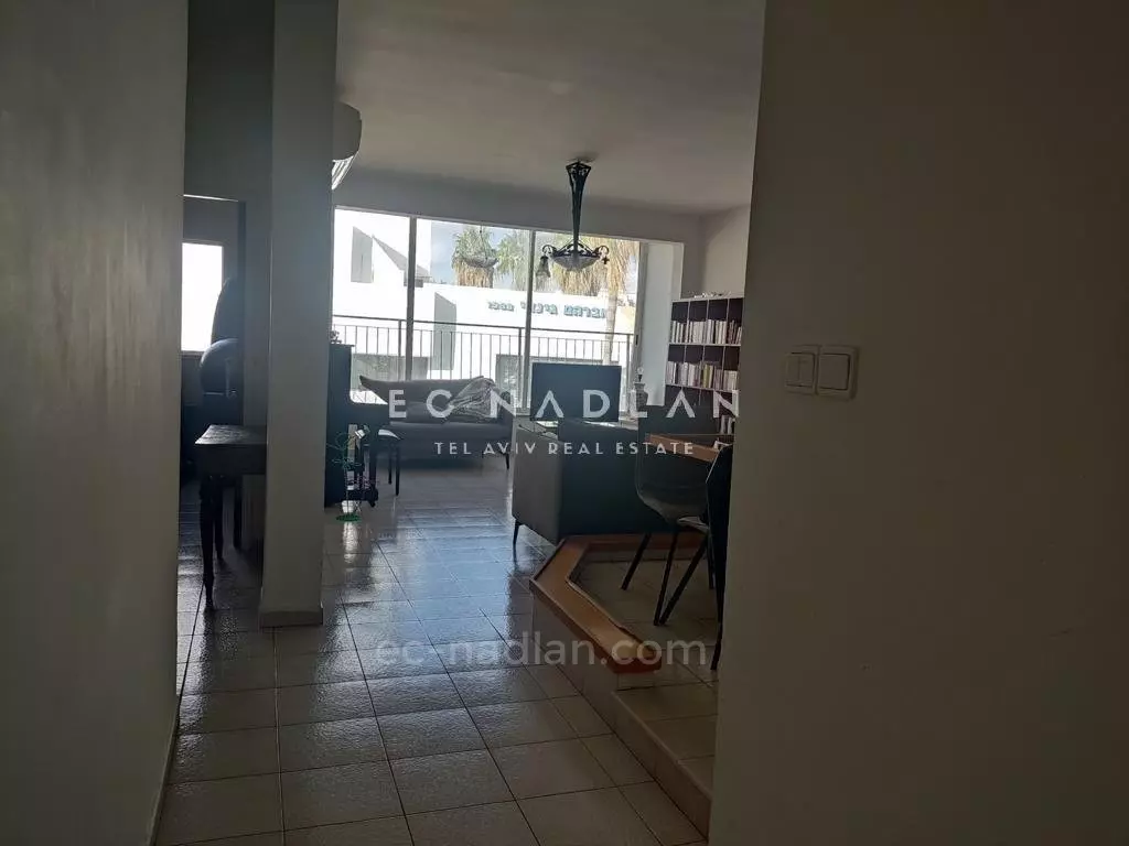 Appartement 5 pièces  Tel Aviv Bazel 83-IBL-2528